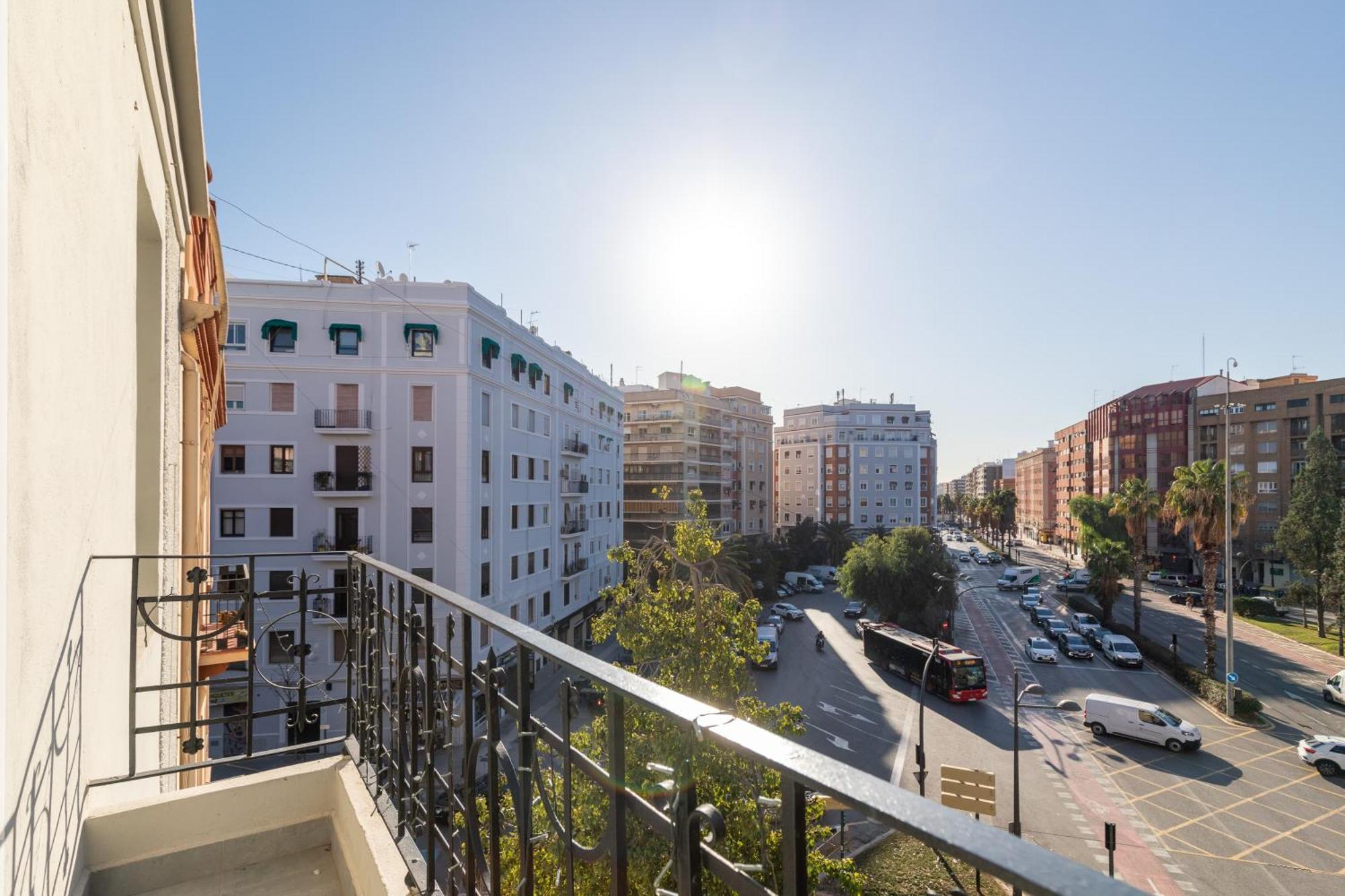 Belmar Apartments Валенсия Екстериор снимка