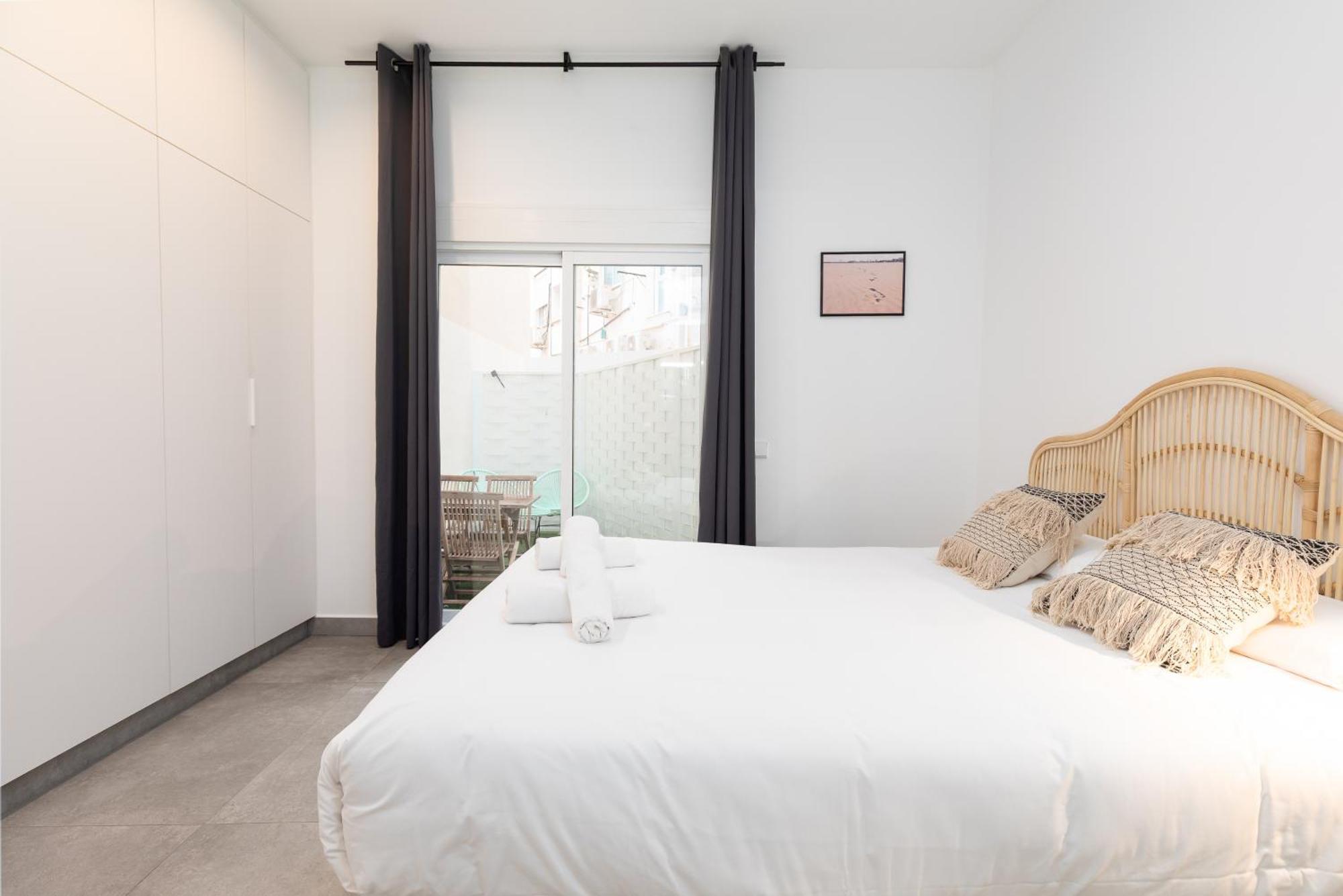 Belmar Apartments Валенсия Екстериор снимка
